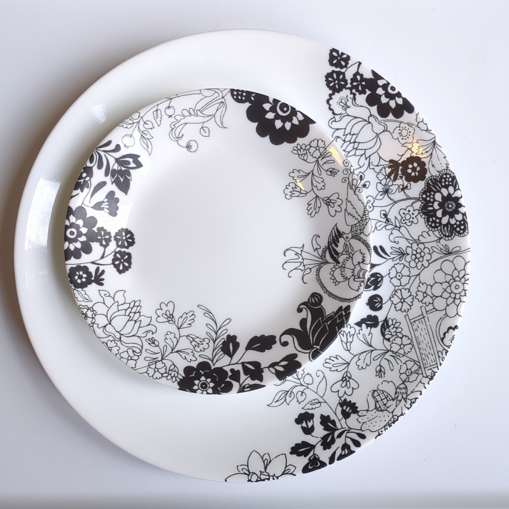 12 Corelle Uptown Garden Plates, 6 Appetizer & 6 Dinner, Black & White Floral - Picture 4 of 15